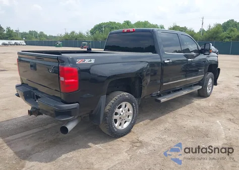 2015 Chevrolet Silverado 2500Hd Ltz from USA, damaged, VIN 1GC1KWE82FF590885